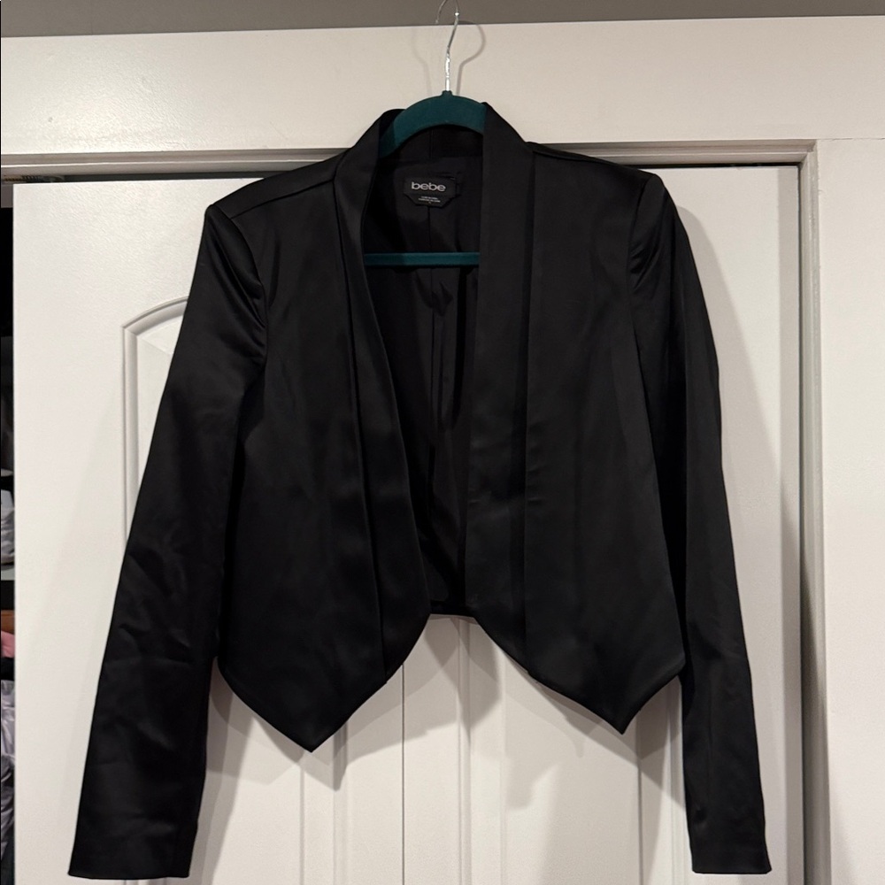 Bebe Women's Elegant Black‎ satin Suit blazer small